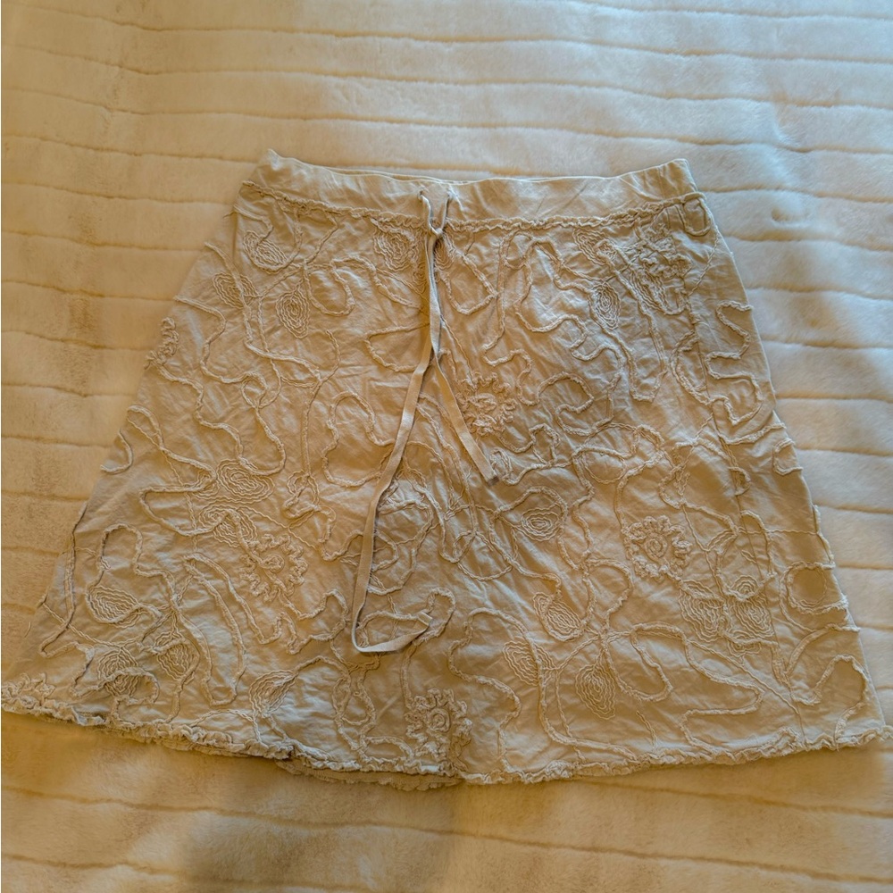 Max StudioEmbroidered Cream Skirt